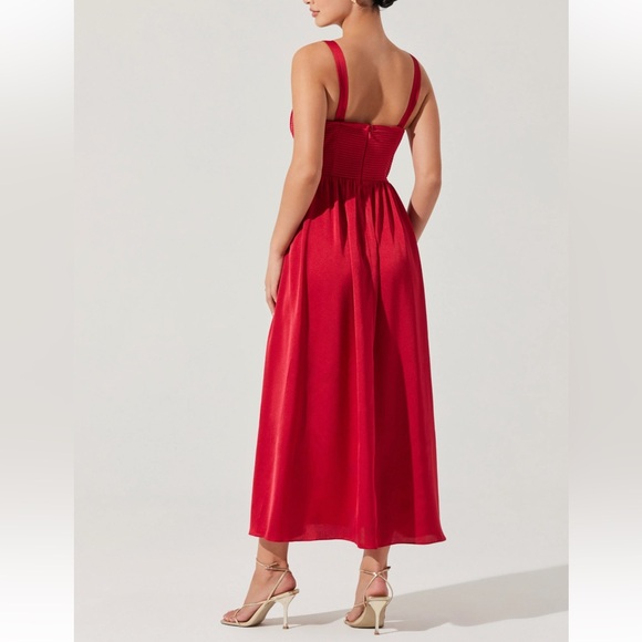 ASTR The Label Pleated Bustier Midi Dress in Red SZ S NWOT - Picture 2 of 6